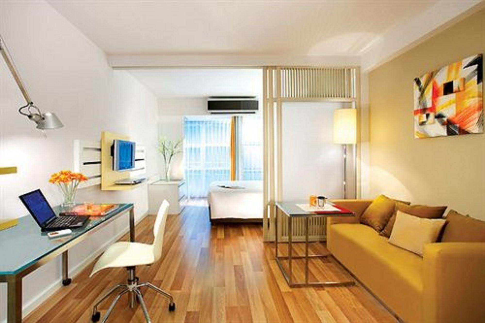 Citadines Ashley Hongkong Aparthotel Exteriör bild